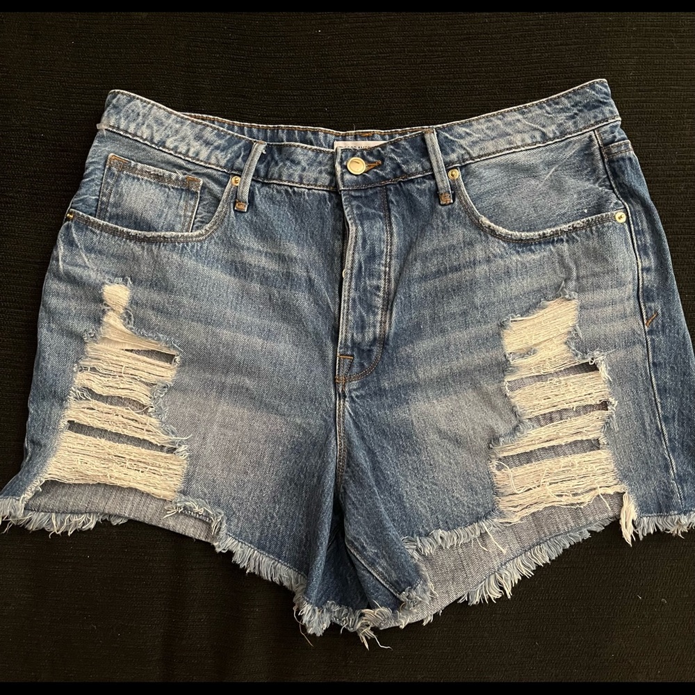 Good American denim shorts